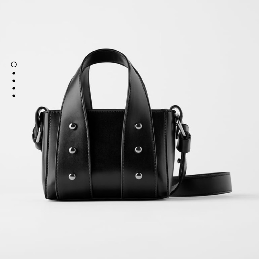 SOLD OUT BLACK MINI ZARA PURSE